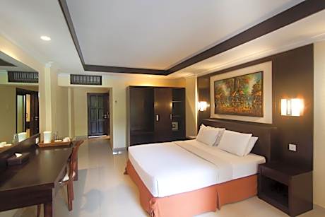 Superior Room Free upgrade to Deluxe Room