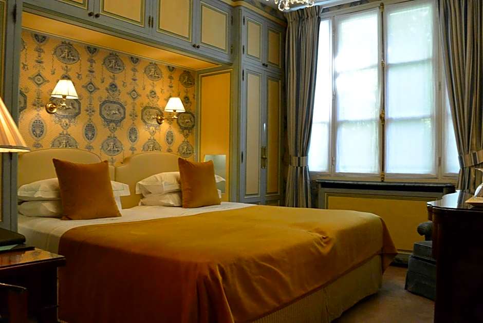 Hotel Duc De St-Simon