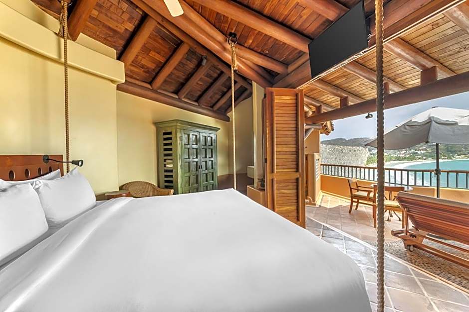 Hilton Grand Vacations Club Zihuatanejo Mexico