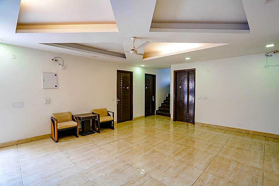 FabHotel Infinity Nest Sushant Lok