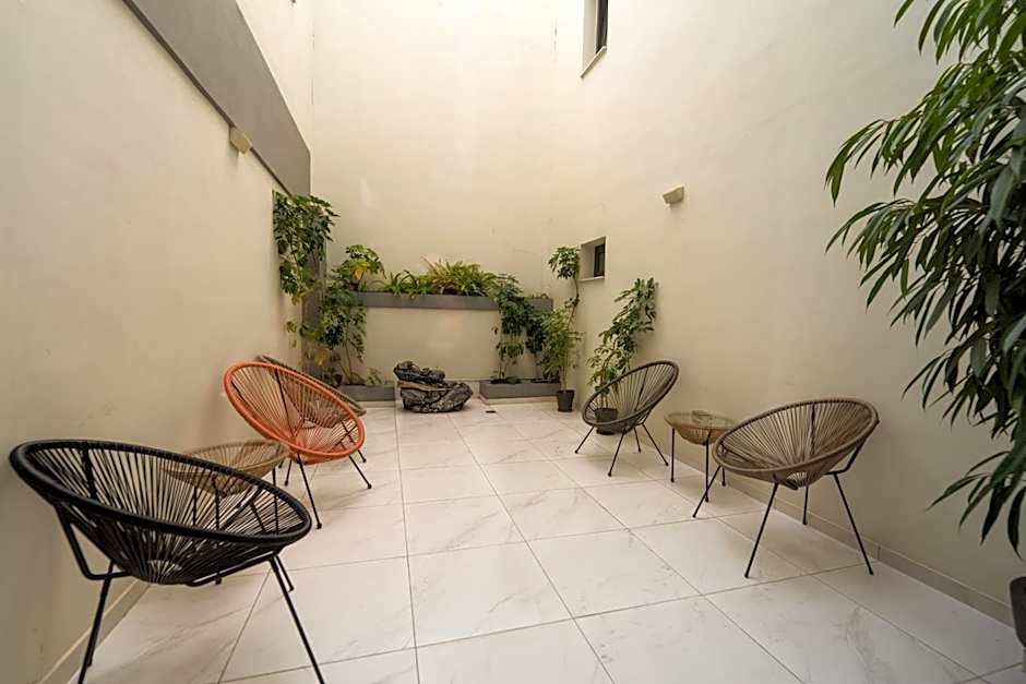 Athens Center luxury Suites 2