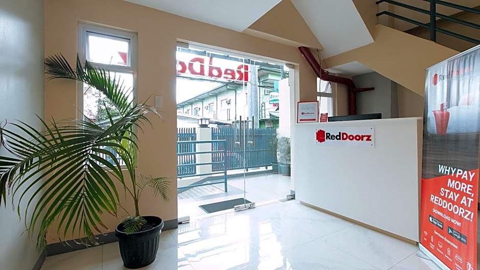 RedDoorz Plus @ Torre De Manuel Residences 1