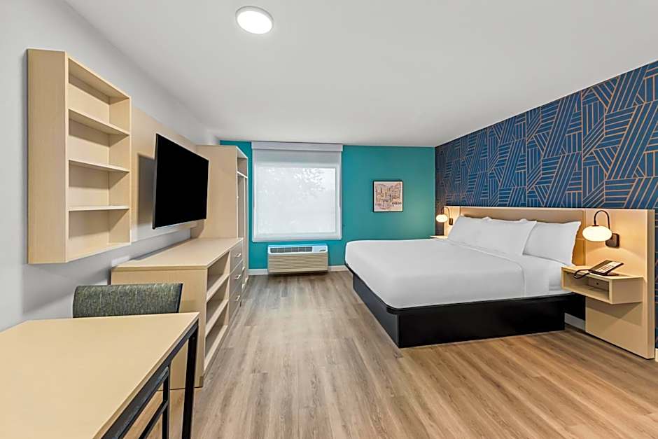 MainStay Suites Columbus North - Worthington