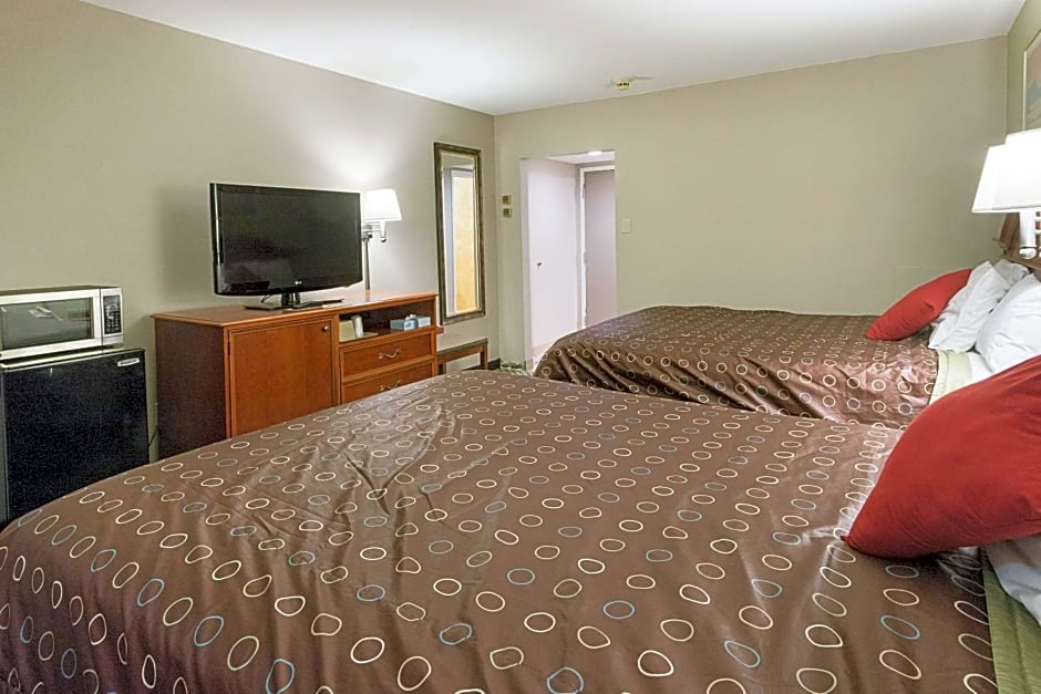 Rodeway Inn Milford - I-84