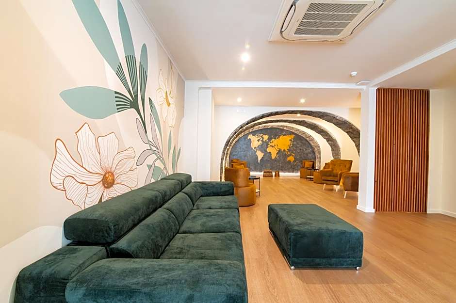 The Azoriani Boutique, an Ascend Collection Hotel