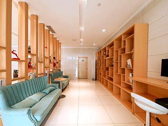 Greentree Inn (Ningbo Beilun Chunxiao Wanren Beach)