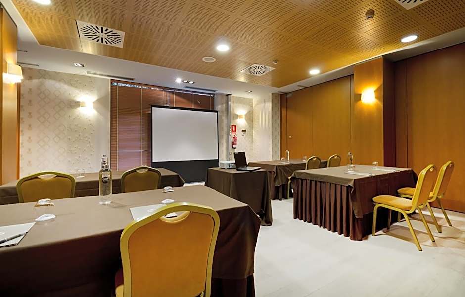 Oca Villa de Aviles Hotel