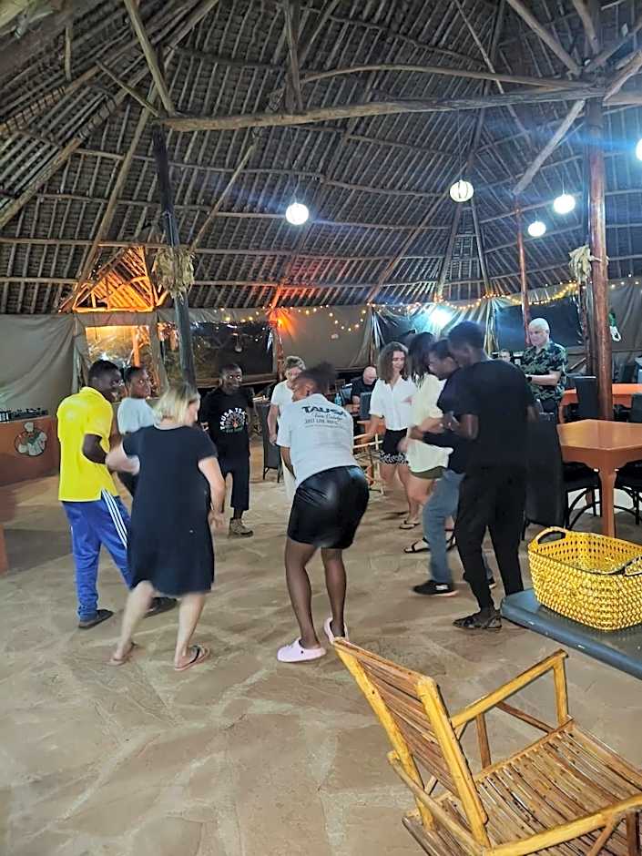 Tausa Tsavo Eco Lodge