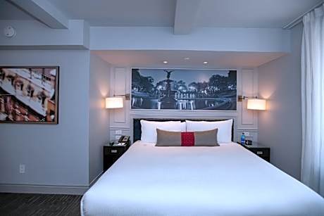 Empire State Queen Room with Terrace