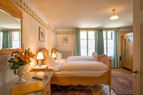 Superior Double or Twin Room Garden View