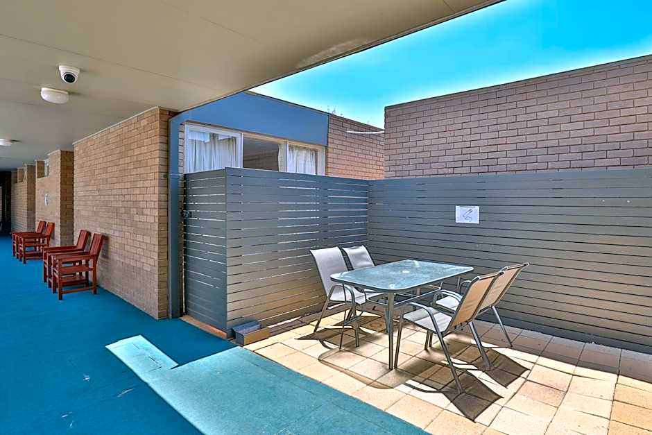 Cottonwood Motor Inn