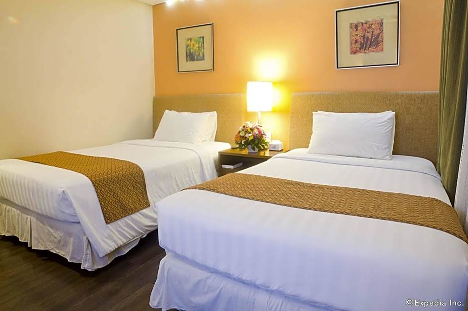 Crown Regency Hotel Makati