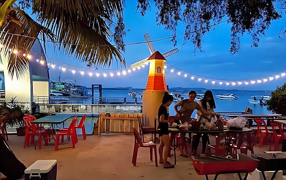 I-Talay Zone Sea Hotel