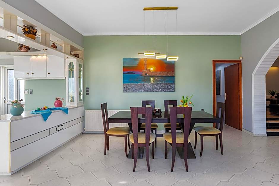 SeaviewHeaven - Private pool - Overlooking Chania