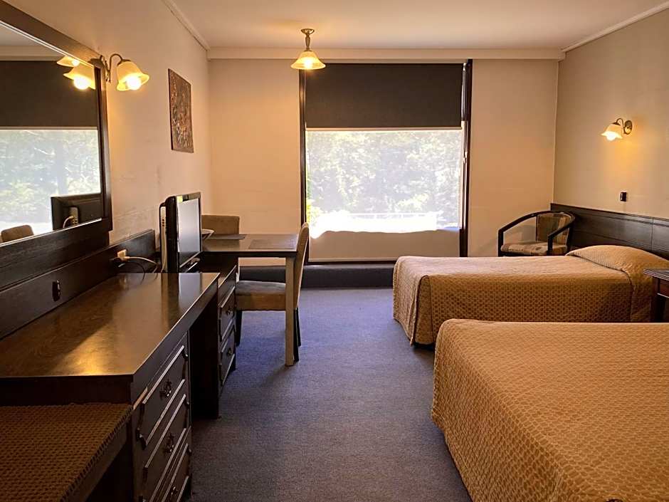 West Coaster Motel