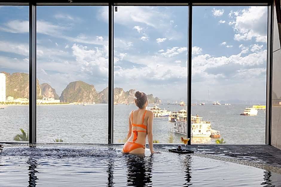 Muong Thanh Grand Bai Chay