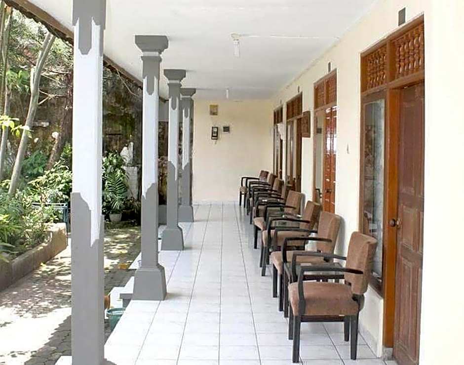 Pulau Bali Hotel Denpasar RedPartner
