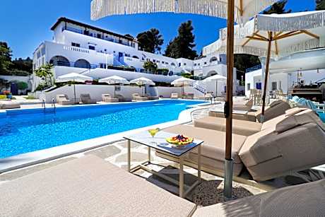 Theo Bungalows