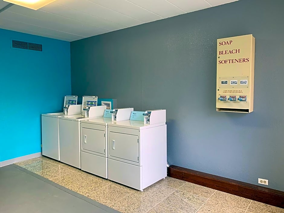 FairBridge Inn Express Melrose Park