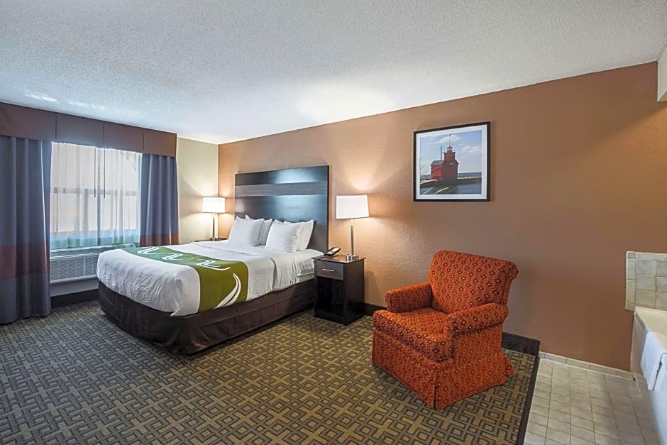 Quality Inn & Suites Holland