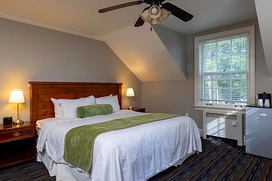 Sherwood Inn