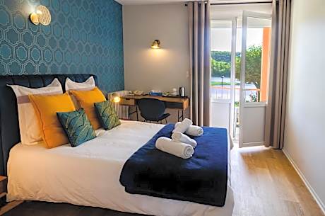 Double Room with Lake View