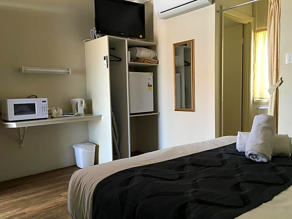 Plantation Park Motor Inn