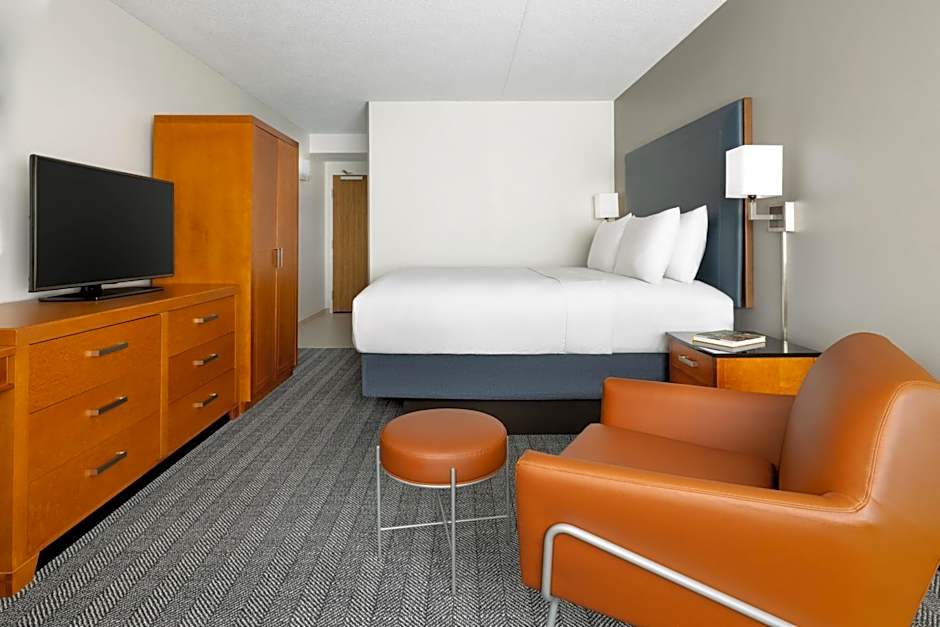 Courtyard by Marriott Montvale