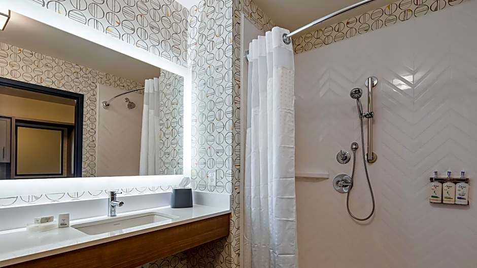 Holiday Inn - Clarksville Northeast By IHG