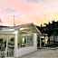 Old Mill Lodge, Seasonal Working Ostrich Farm & Restaurant, Oudtshoorn
