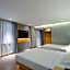 Green Tree Inn Urumqi San'gong Metro Station Exit