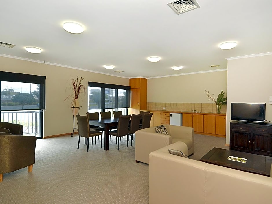 Best Western Geelong Motor Inn & Serviced Apartments
