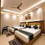 Hotel Shakuntla Palace 400 mts to Vishnupad Temple