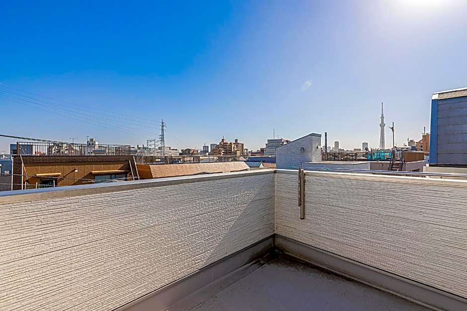 SkyTreeStayHotel2鐘ヶ淵駅から徒歩4分天井からskytreeが見えます