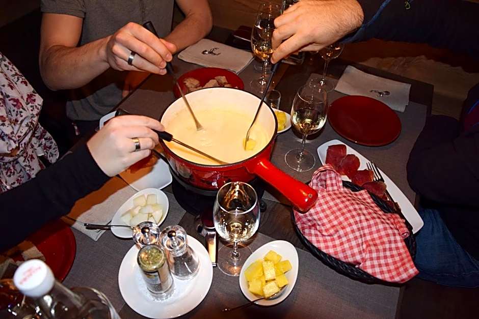 Hotel Sportcenter Fünf Dörfer AG