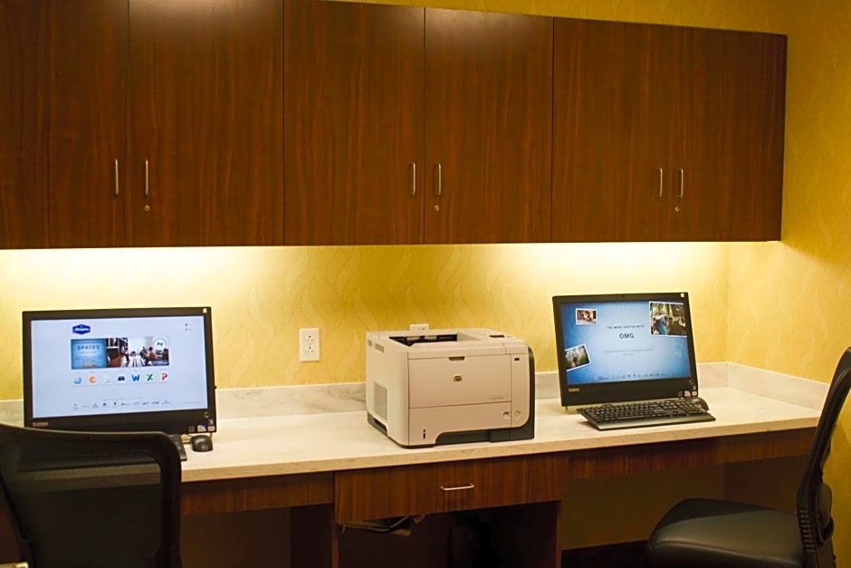 Hampton Inn & Suites Harrisburg
