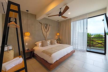 Double Room with Balcony and Sea View