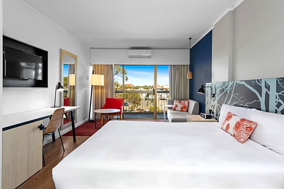 The Plaza Hotel Kalgoorlie