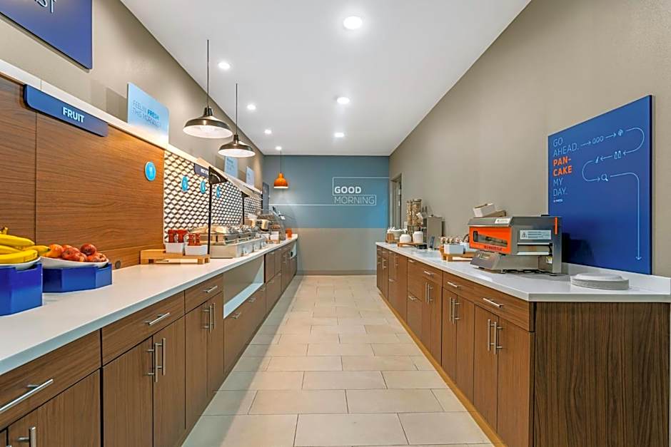 Holiday Inn Express Breezewood By IHG