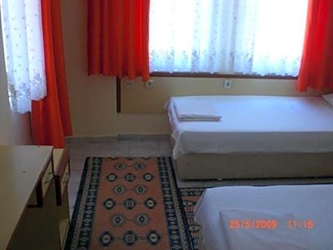 Hotel Red Rose