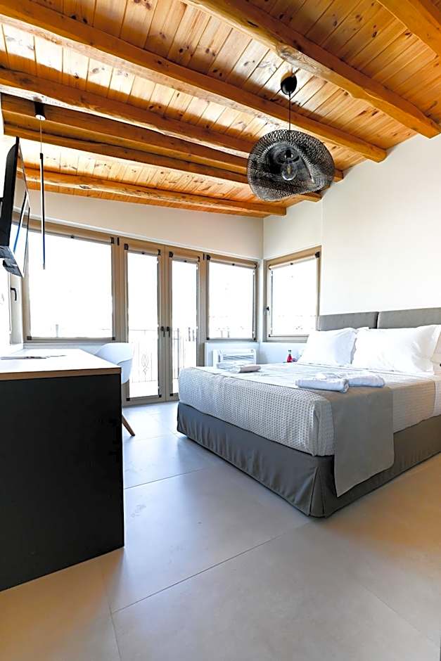 Eumorphia Studios & Apartments