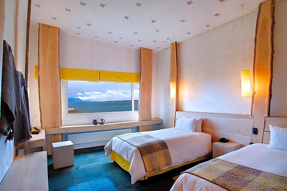 Remota Patagonia Lodge