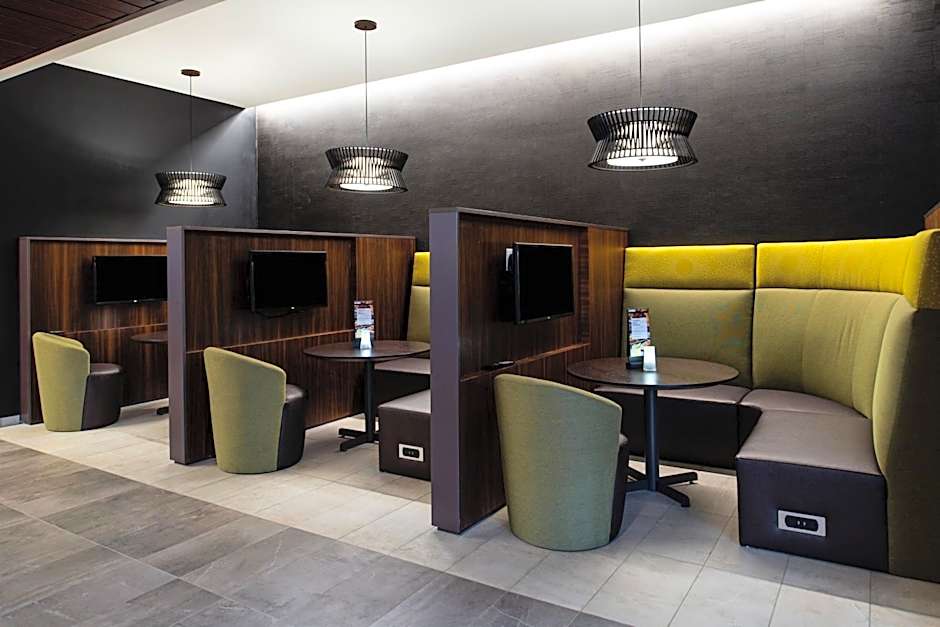 Courtyard by Marriott Kansas City Olathe