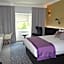 Golden Jubilee Conference Hotel
