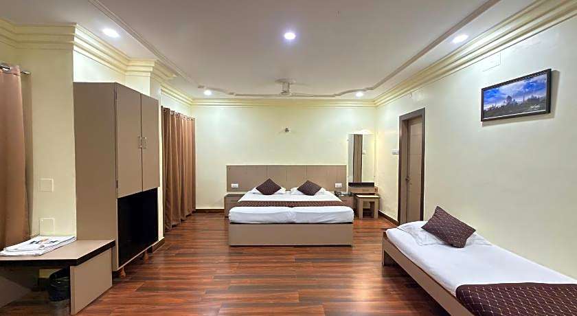 Hotel Padmini International