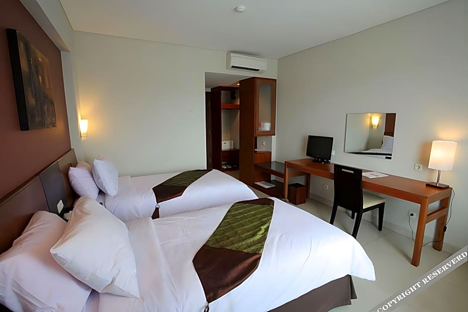 Aston Tanjung City Hotel