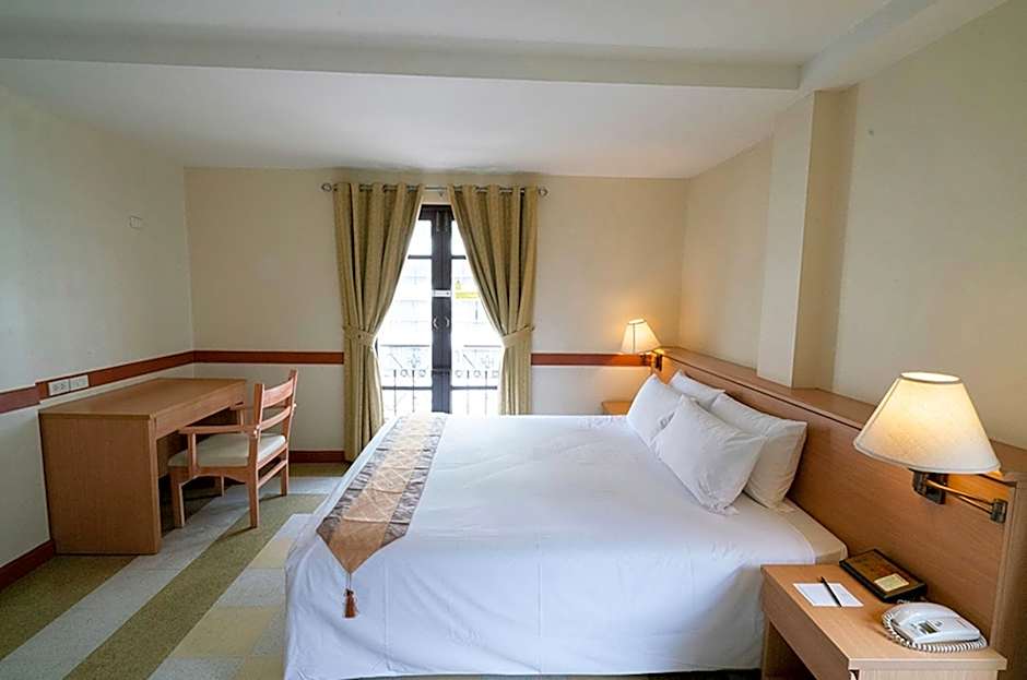 The Ecotel Bangkok Hotel