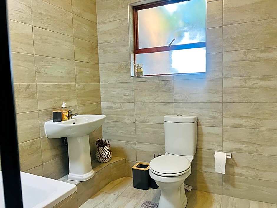 Map's View Guesthouse