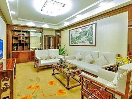 Yulin Hotel