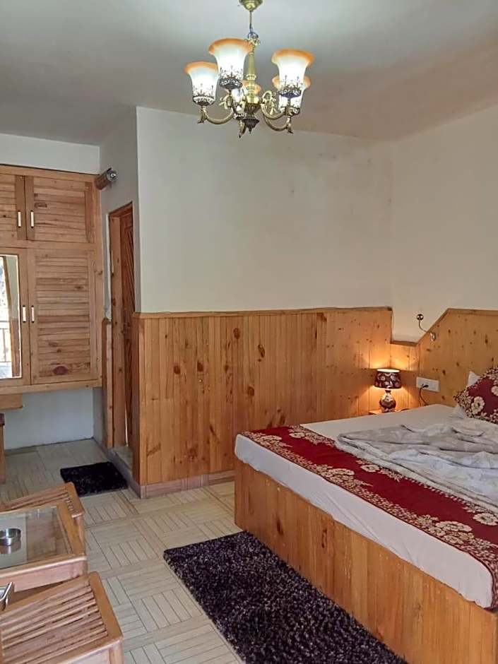 Hotel Hadimba Heights – Manali, PA